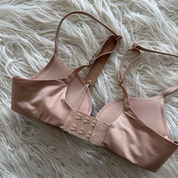 Skims Ultimate Push up Plunge Bra Clay Size 32A - Picture 5 of 6